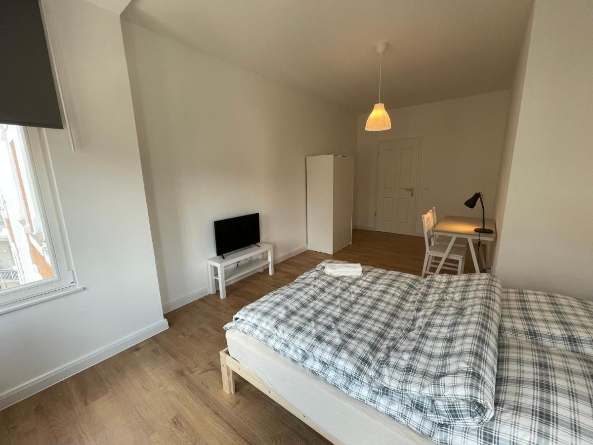 Boutique Hotel Pension Luisengruen Kueche 1Gbs Wlan Netflix Disney Magentatv Κέμνιτς Εξωτερικό φωτογραφία